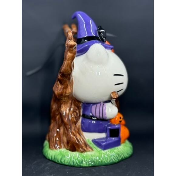 Hello Kitty Adorable Halloween Scene, Tree, Broom, Pumpkin - Picture 8 of 11